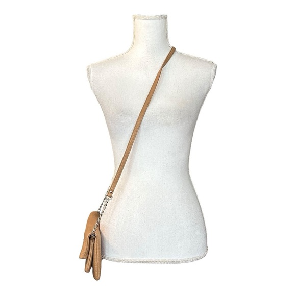 Nine West Textured Faux Leather Crossbody Clutch Mini Bag in Camel Purse - Picture 2 of 9